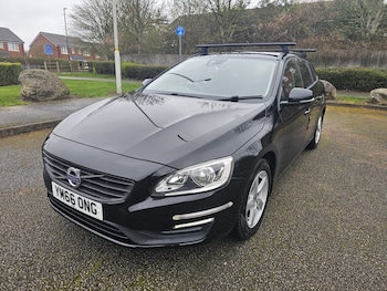 Used Volvo V60 2017 for sale - 78046609: Photo