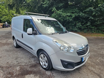 Used Vauxhall Combo 2017 for sale - 75287666: Photo