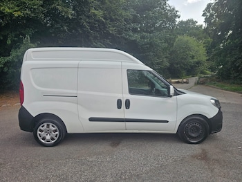 Used Fiat Doblo 2017 for sale - 75543735: Photo