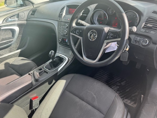 Used Vauxhall Insignia 2011 for sale - 76077843: Photo 10
