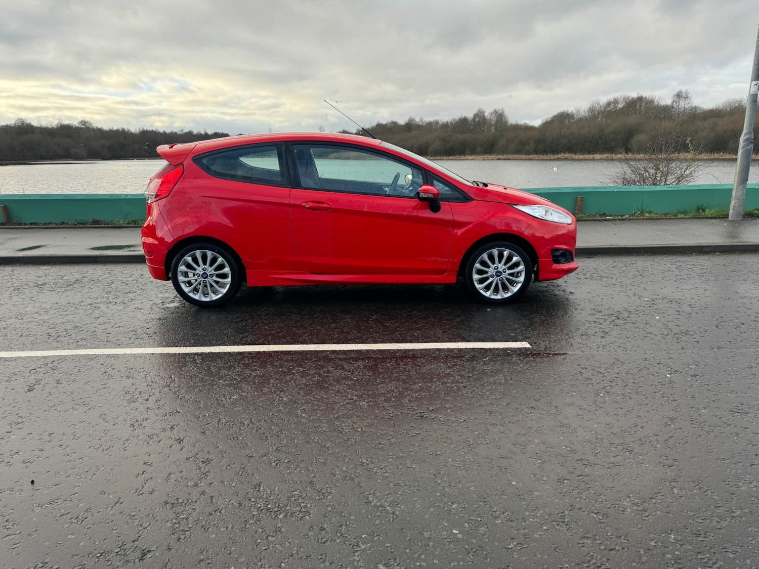 Used Ford Fiesta 2013 for sale - 77011903: Photo 2