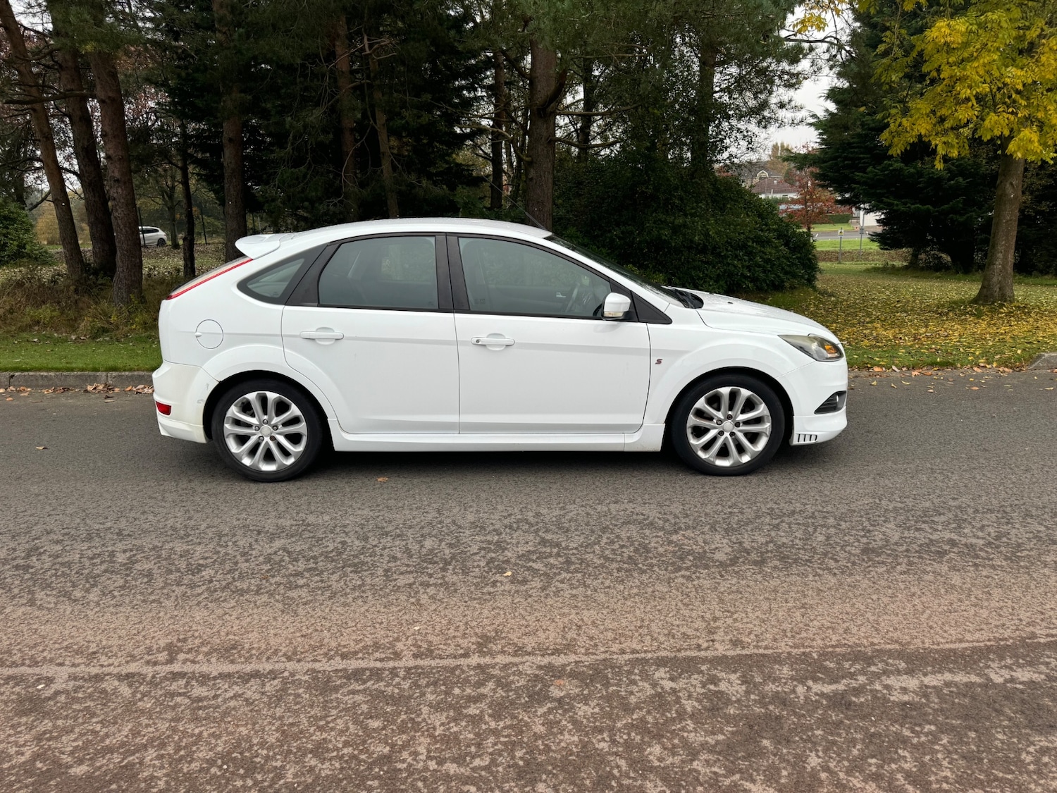 Used Ford Focus 2010 for sale - 76224995: Photo 1