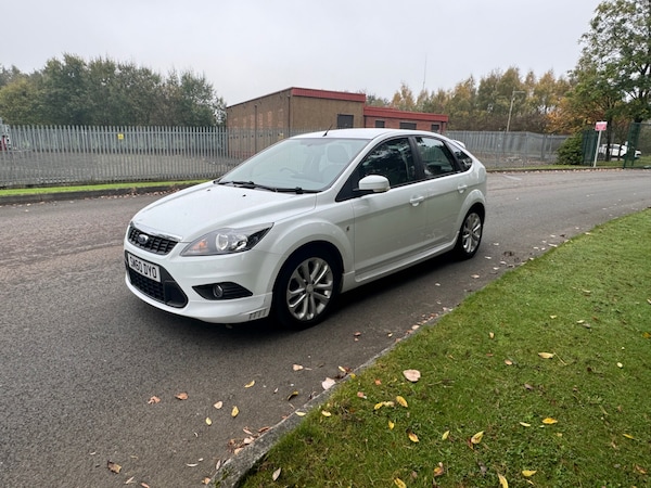 Used Ford Focus 2010 for sale - 76224995: Photo 9