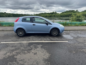 Used Fiat Grande Punto 2007 for sale - 78777200: Photo