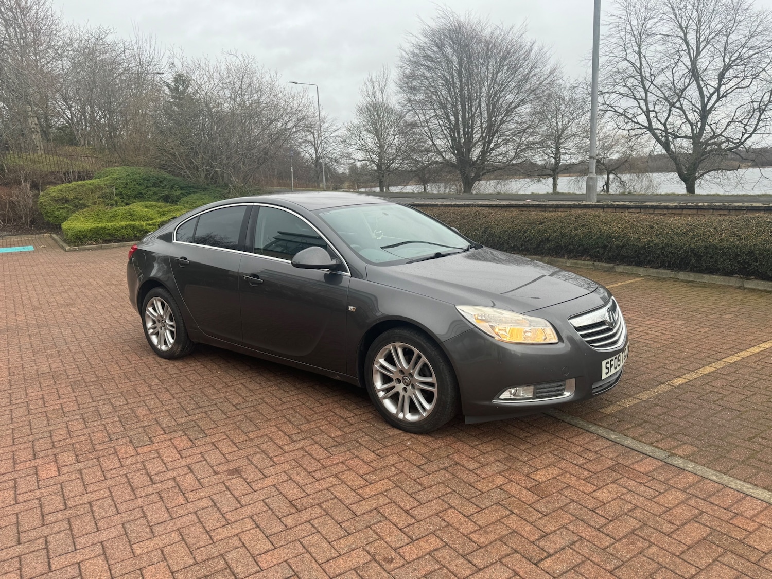 Used Vauxhall Insignia 2009 for sale - 76932193: Photo 2