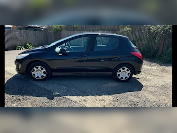 Used Peugeot 308 2009 for sale - 76684421: Photo