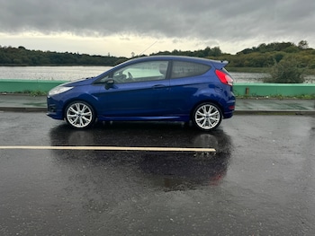 Used Ford Fiesta 2014 for sale - 76157654: Photo 2
