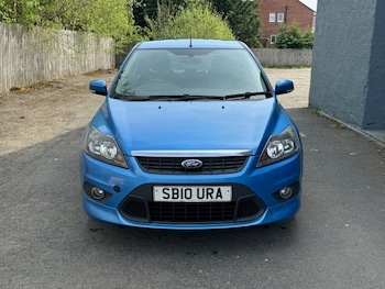 Used Ford Focus 2010 for sale - 74503831: Photo