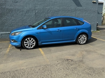 Used Ford Focus 2010 for sale - 74503831: Photo