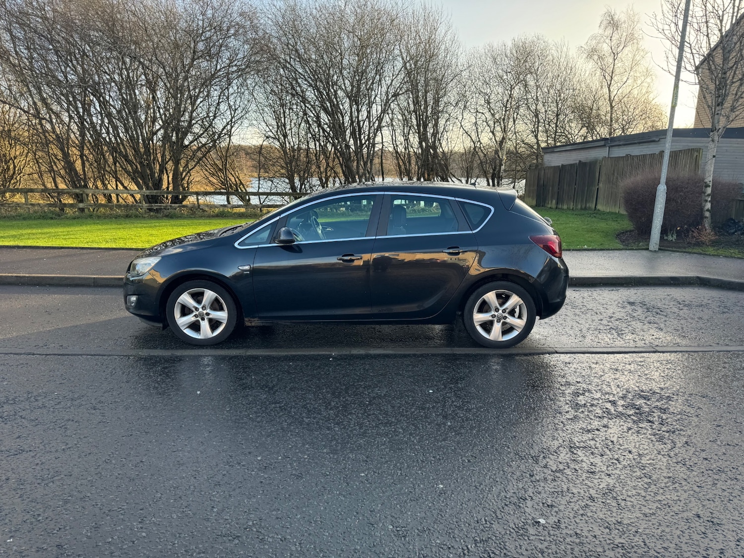 Used Vauxhall Astra 2012 for sale - 76777740: Photo 11