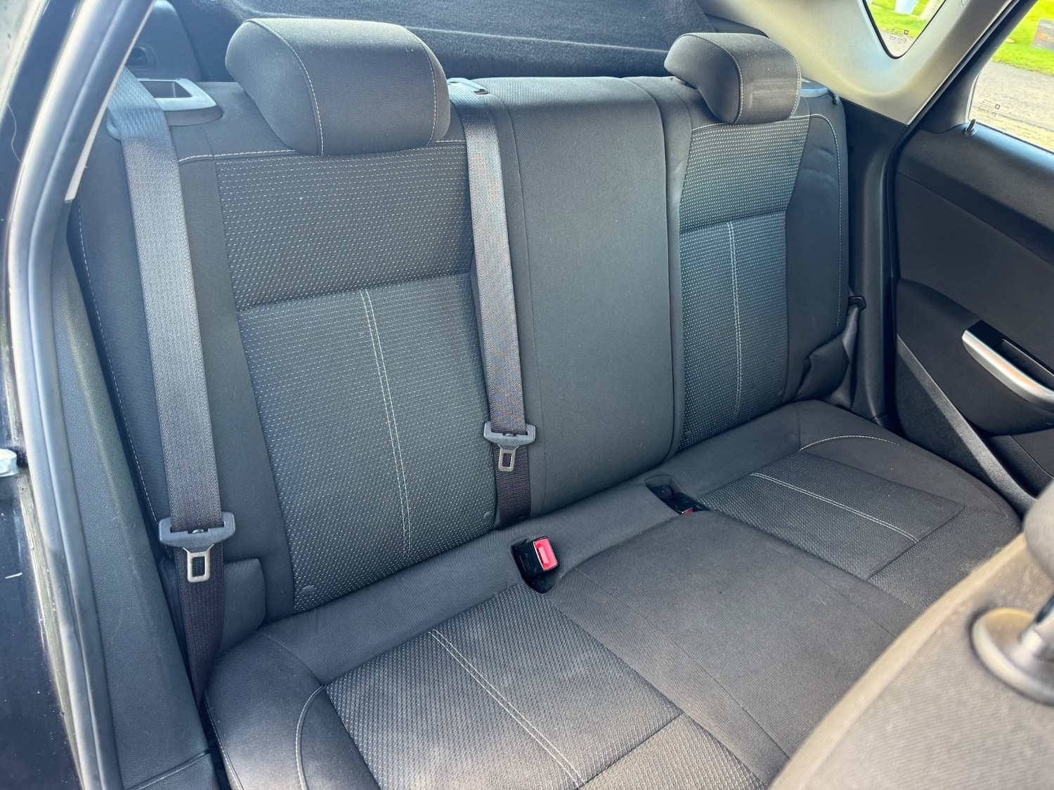 Used Vauxhall Astra 2012 for sale - 76777740: Photo 4