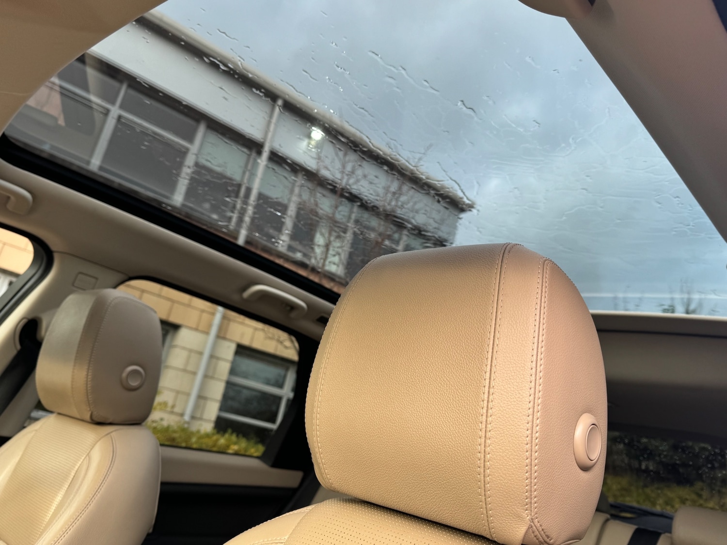 Used Land Rover Discovery Sport 2016 for sale - 76445091: Photo 11