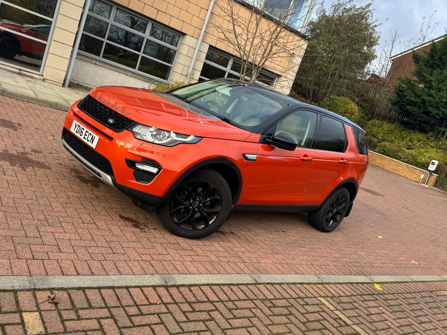 Used Land Rover Discovery Sport 2016 for sale - 76445091: Photo 12