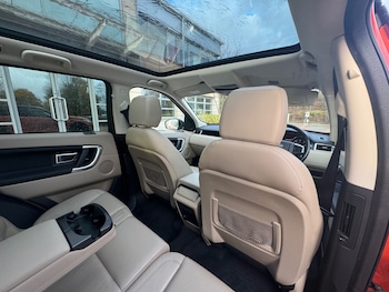 Used Land Rover Discovery Sport 2016 for sale - 76445091: Photo