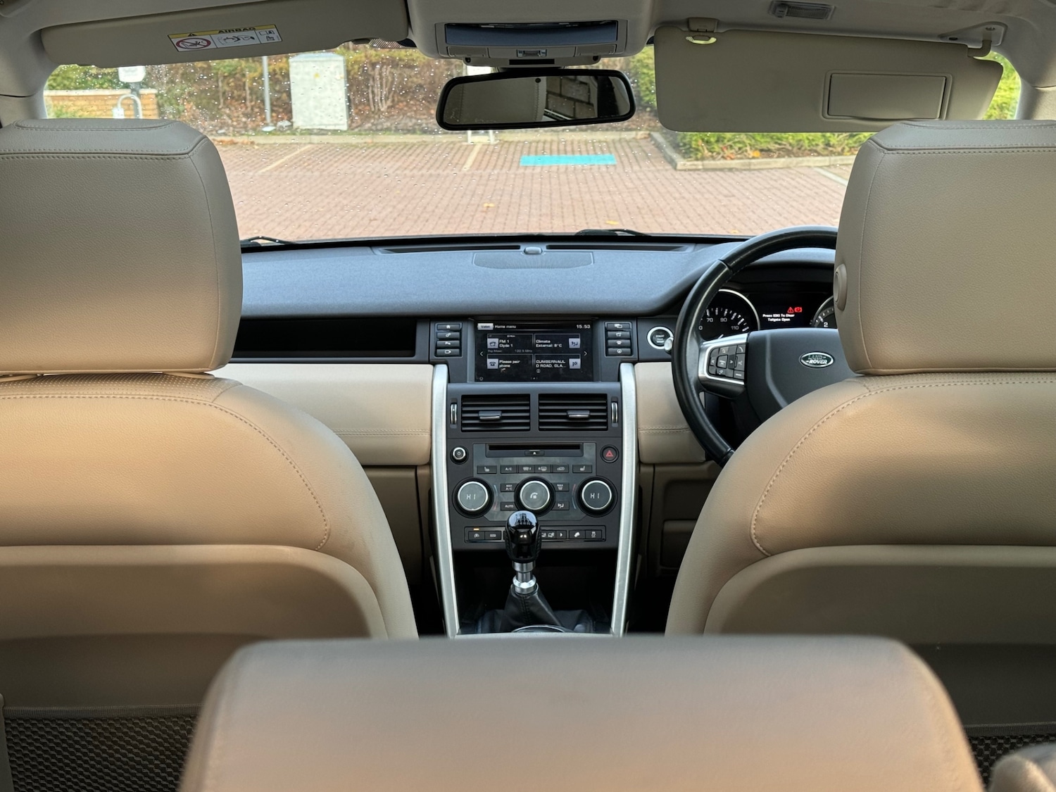 Used Land Rover Discovery Sport 2016 for sale - 76445091: Photo 4