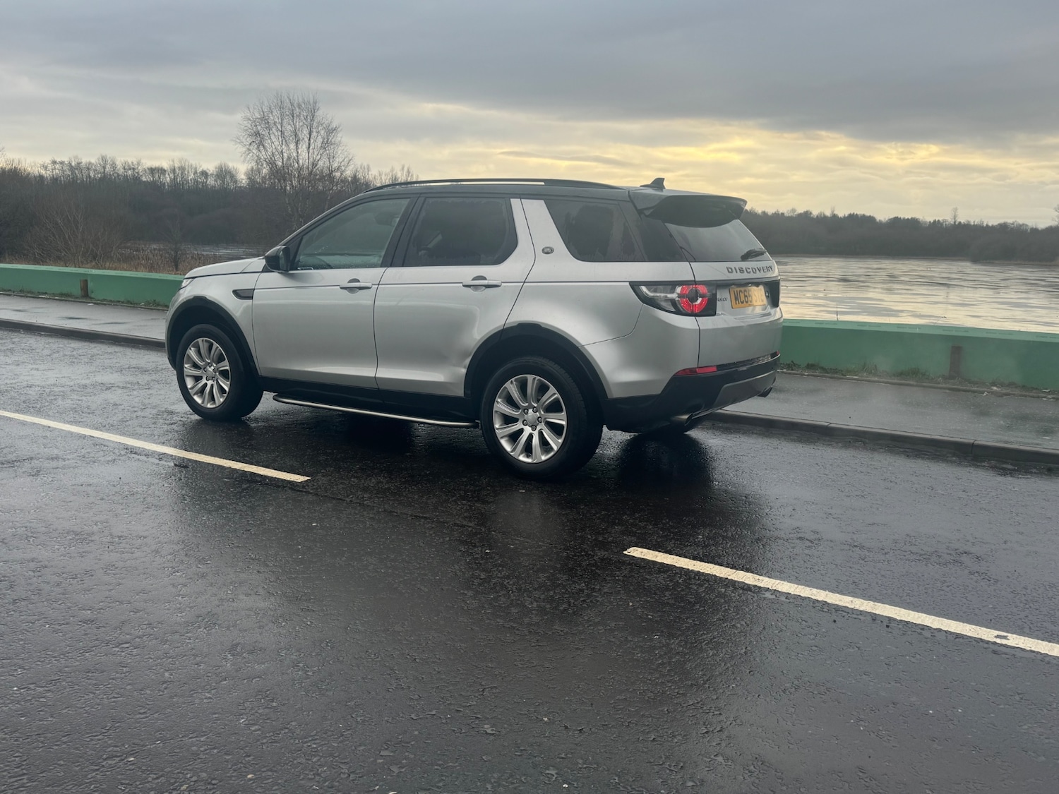 Used Land Rover Discovery Sport 2015 for sale - 77632599: Photo 10