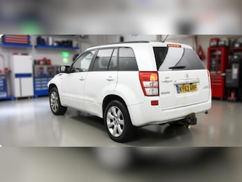 Used Suzuki Grand Vitara 2012 for sale - 76450024: Photo