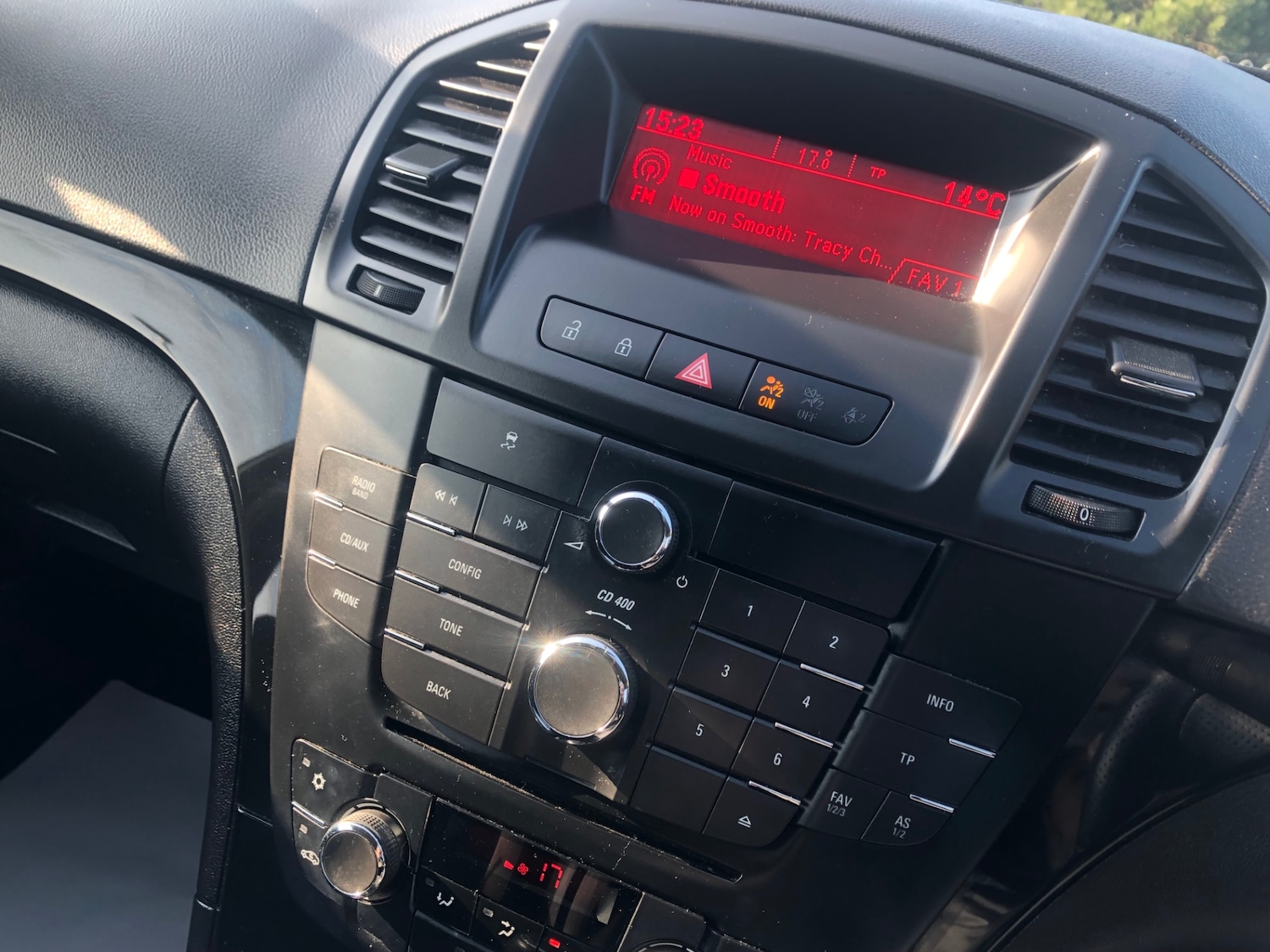 Used Vauxhall Insignia 2011 for sale - 77976014: Photo 5