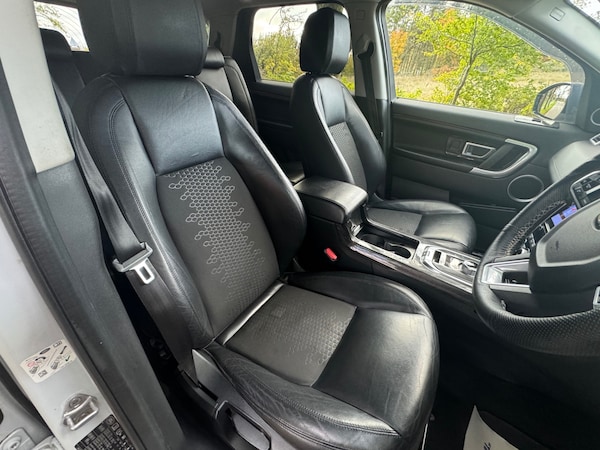 Used Land Rover Discovery Sport 2016 for sale - 76235233: Photo 10