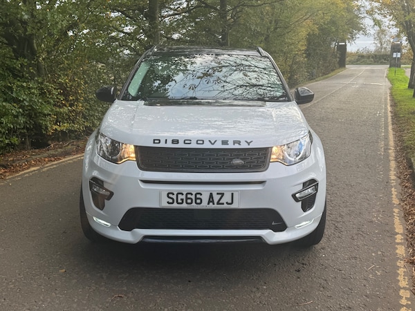 Used Land Rover Discovery Sport 2016 for sale - 76235233: Photo 16