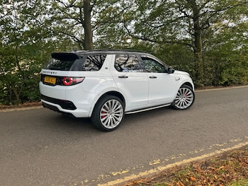 Used Land Rover Discovery Sport 2016 for sale - 76235233: Photo 2