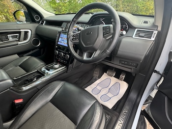 Used Land Rover Discovery Sport 2016 for sale - 76235233: Photo 4