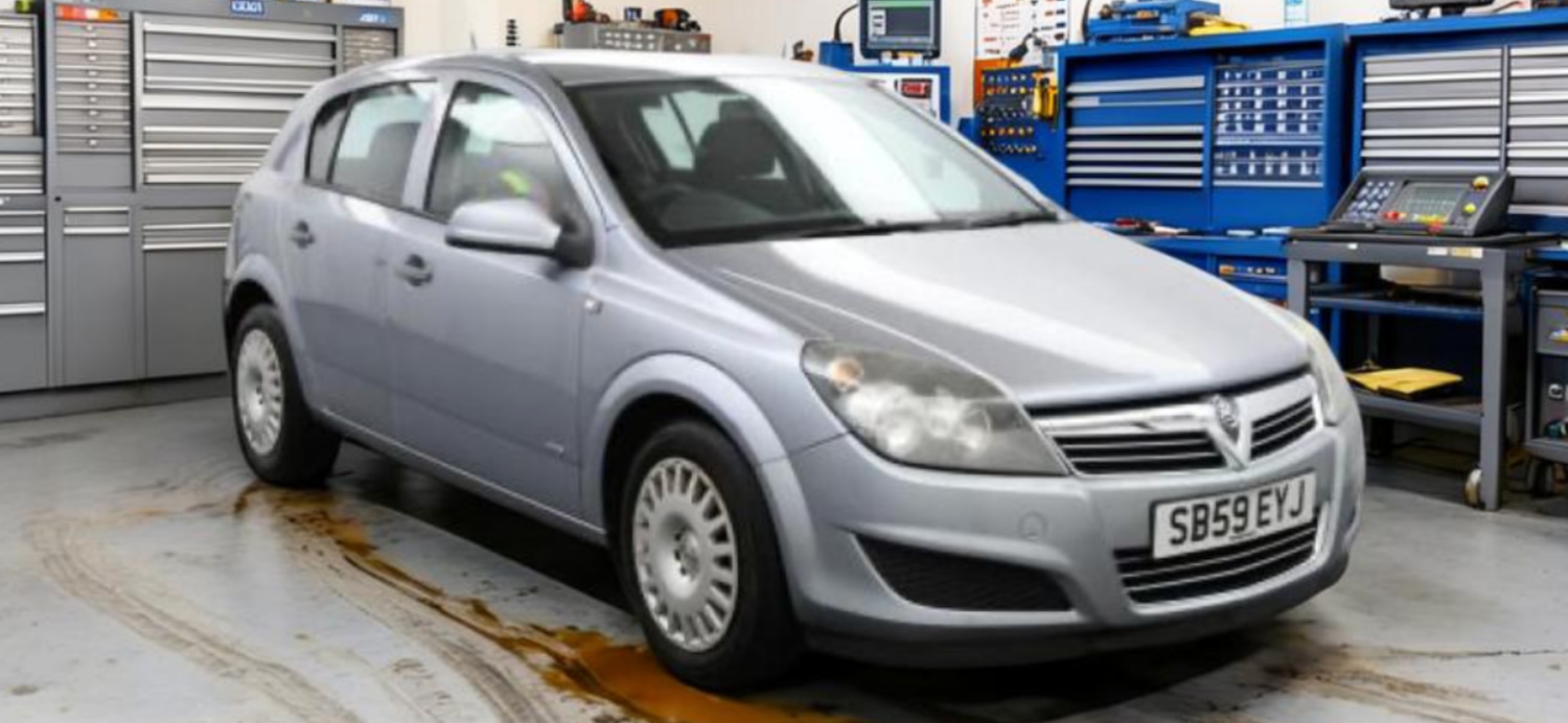 Used Vauxhall Astra 2009 for sale - 77572497: Photo 2