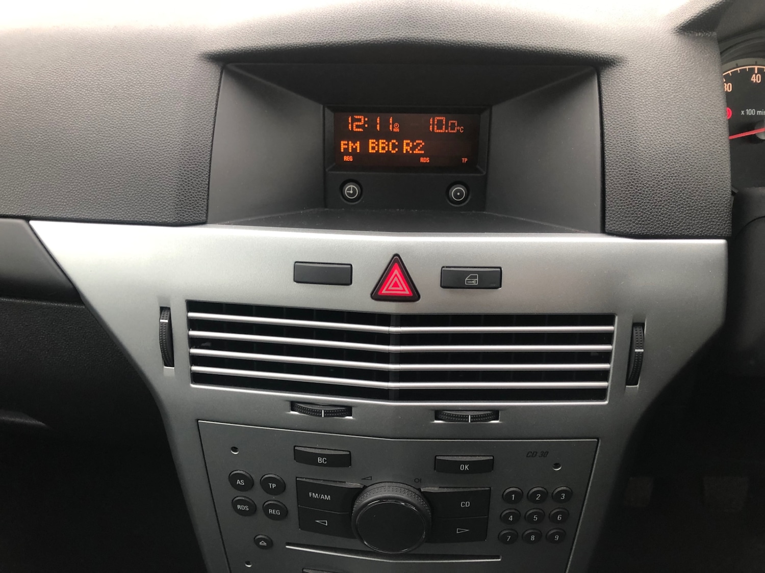 Used Vauxhall Astra 2009 for sale - 77572497: Photo 6