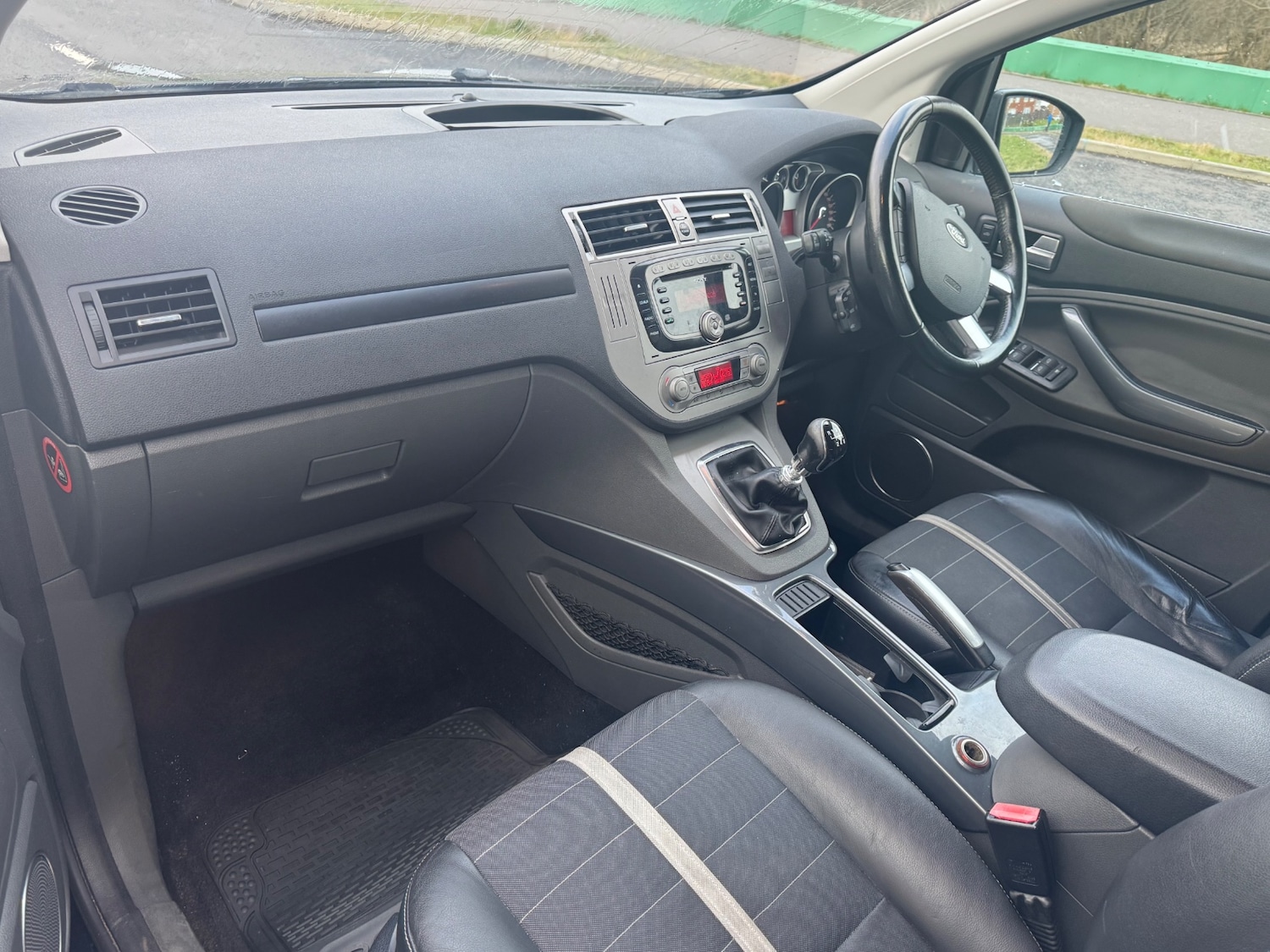 Used Ford Kuga 2009 for sale - 77640621: Photo 3