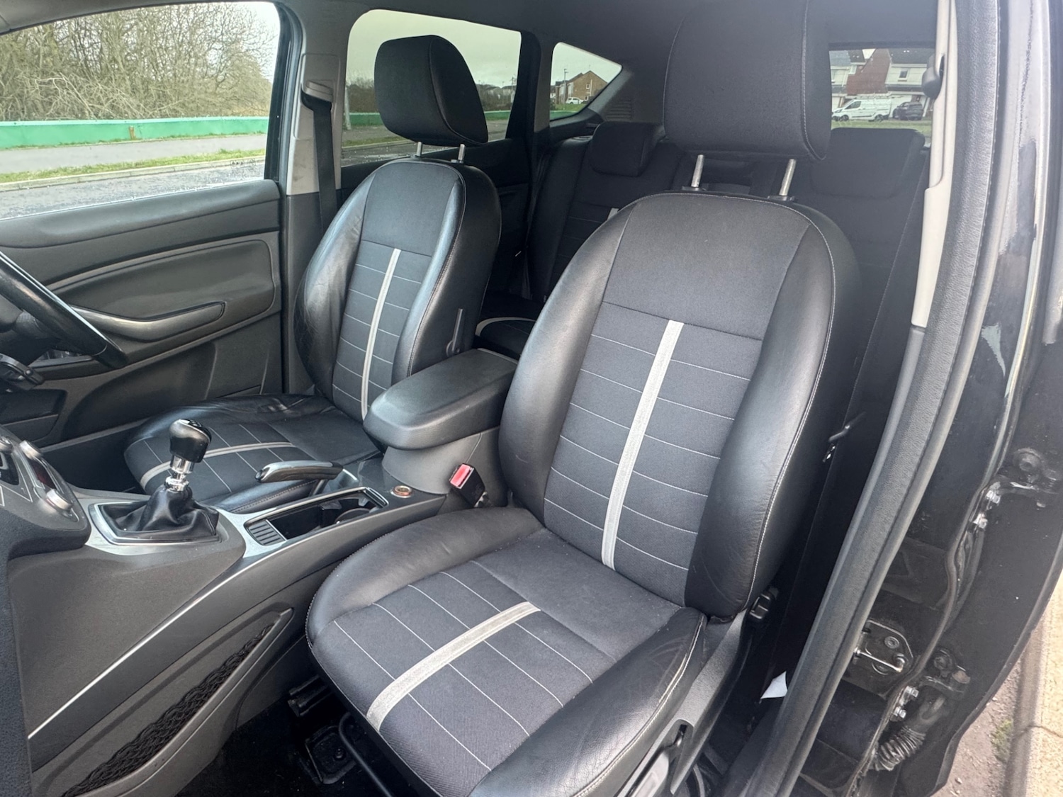 Used Ford Kuga 2009 for sale - 77640621: Photo 4