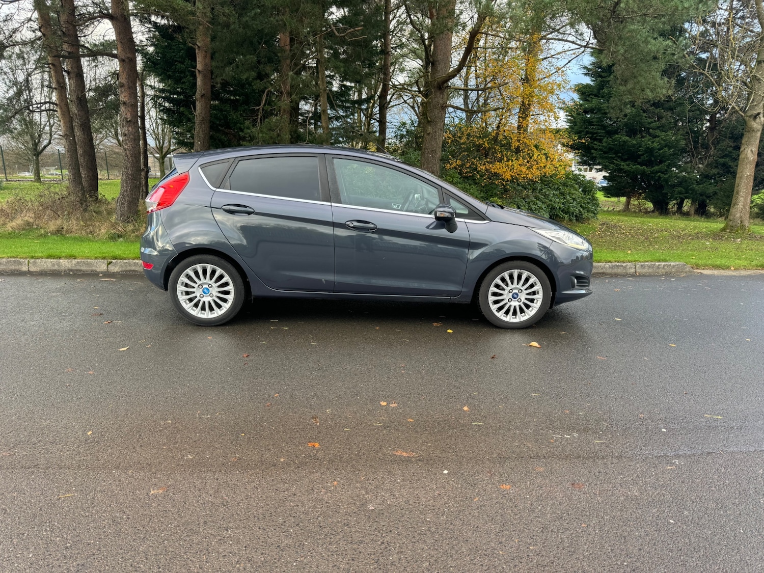 Used Ford Fiesta 2013 for sale - 76556746: Photo 11