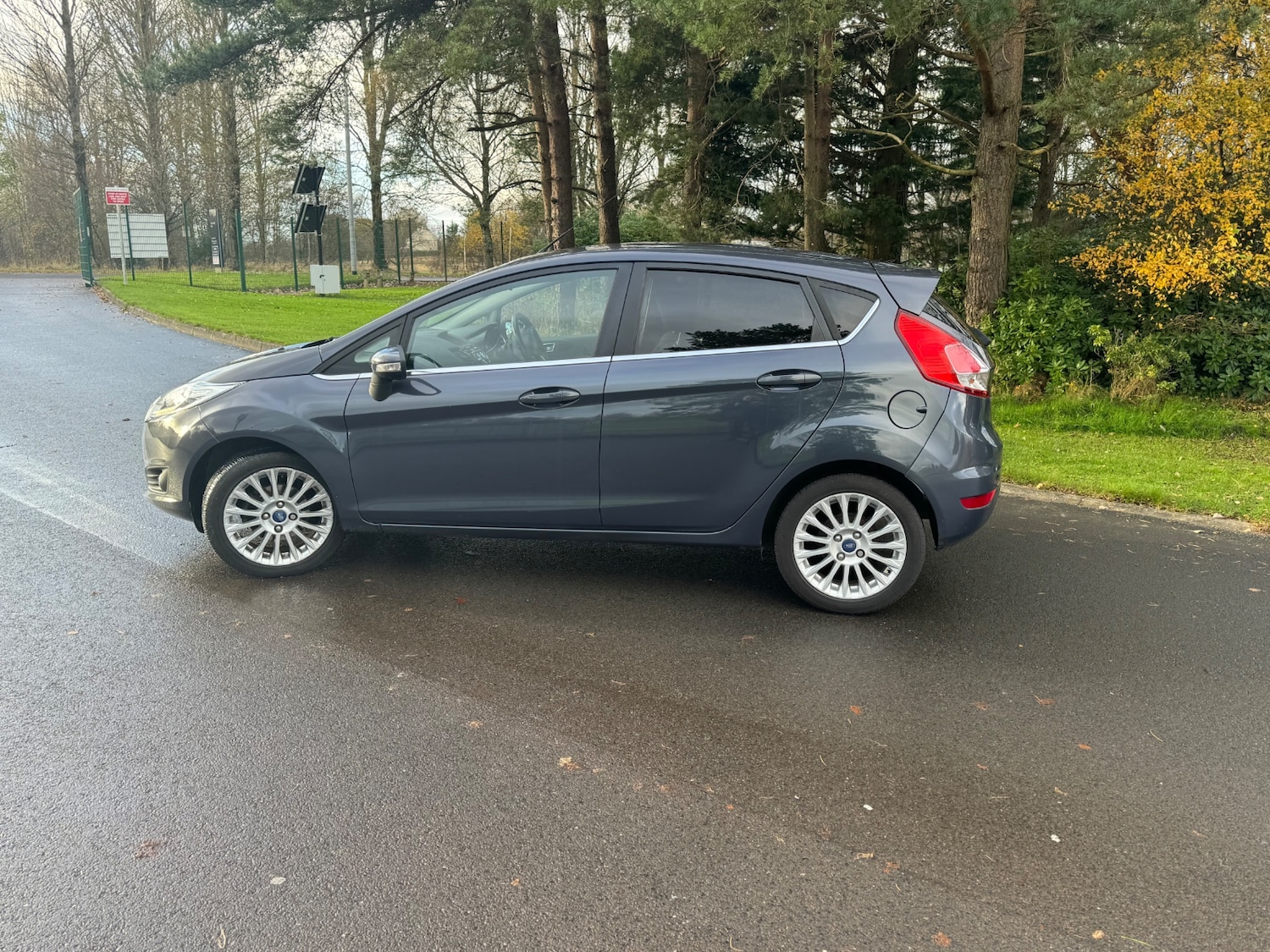 Used Ford Fiesta 2013 for sale - 76556746: Photo 19