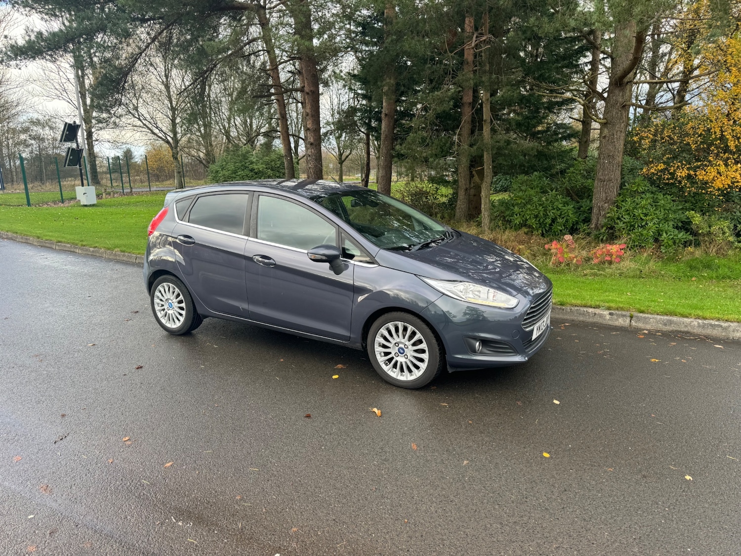 Used Ford Fiesta 2013 for sale - 76556746: Photo 2