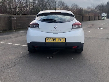 Used Renault Megane 2009 for sale - 77746394: Photo