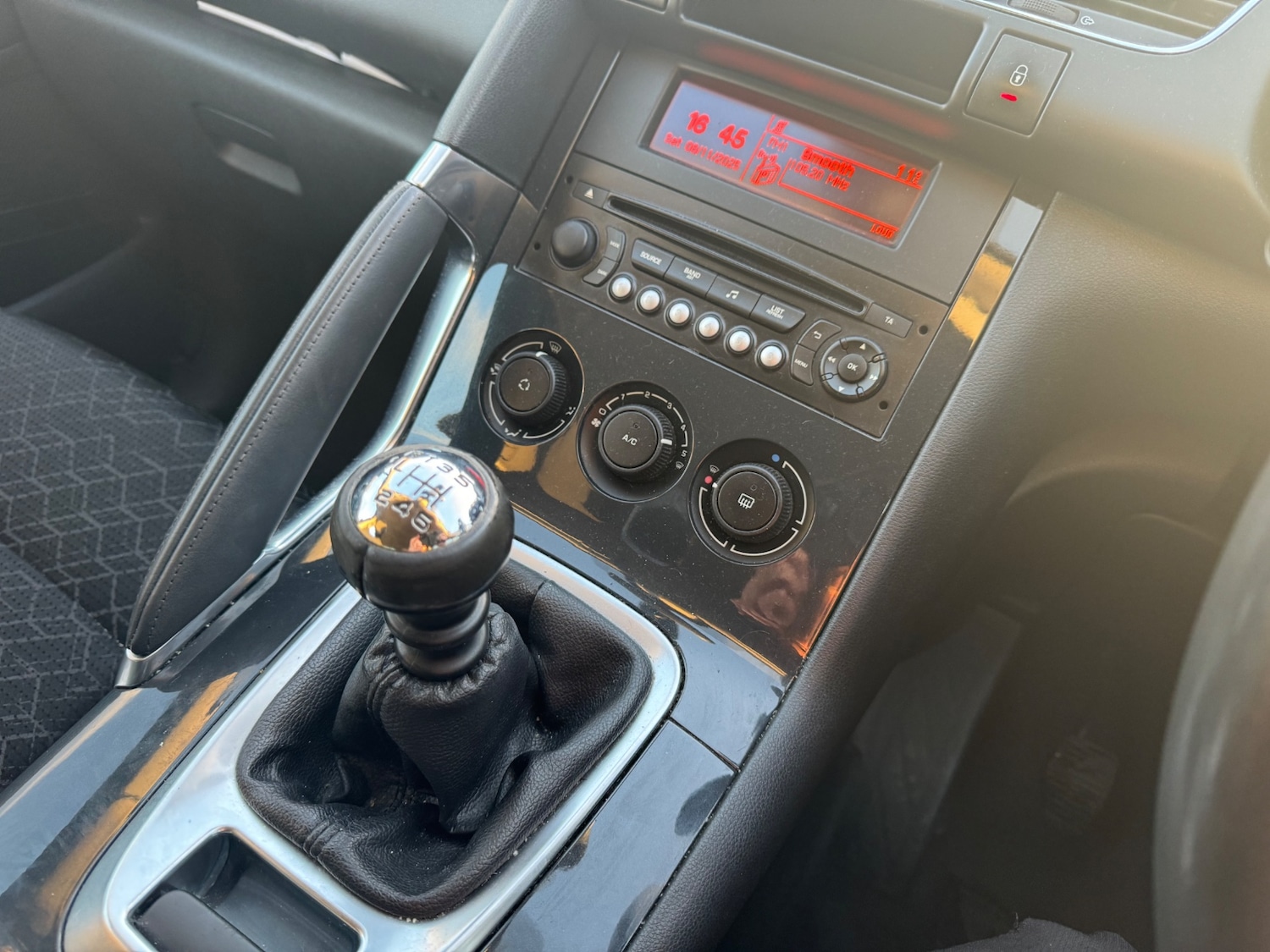 Used Peugeot 3008 2014 for sale - 76519296: Photo 3