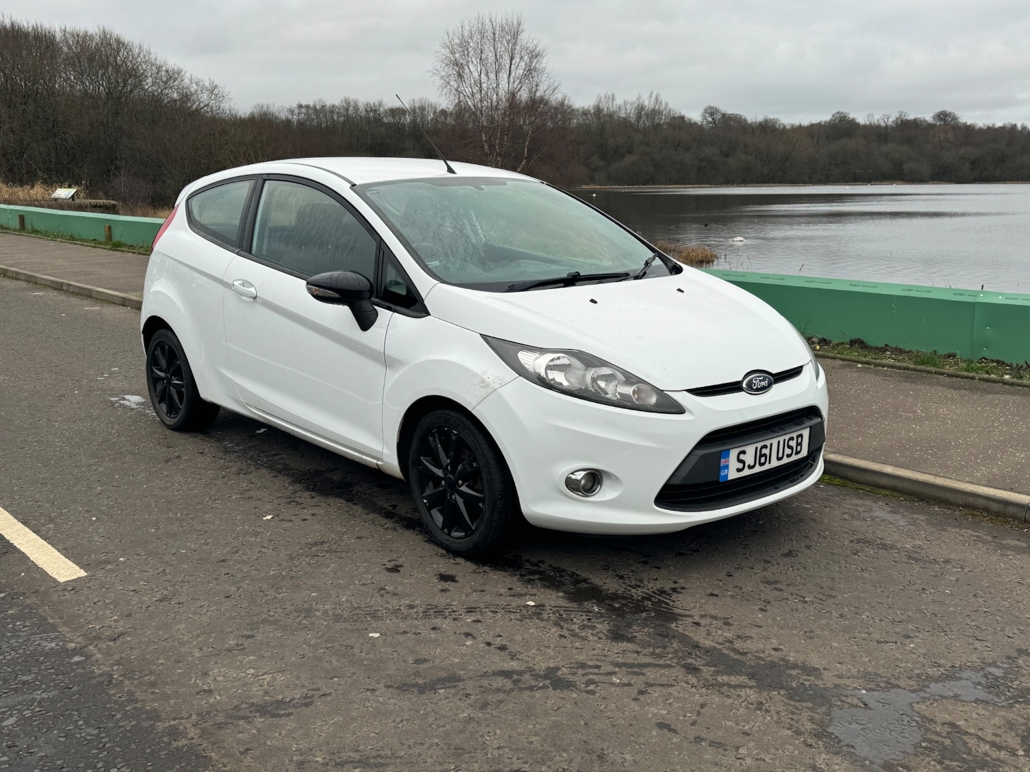 Used Ford Fiesta 2011 for sale - 77055975: Photo 3