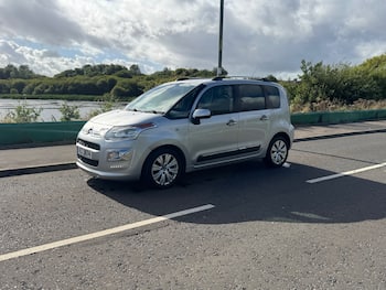 Used Citroen C3 Picasso 2015 for sale - 79819868: Photo