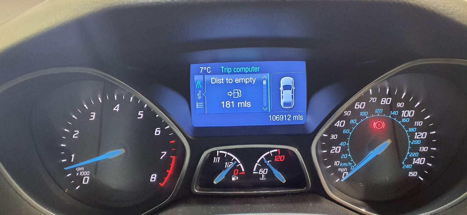 Used Ford Focus 2014 for sale - 76935255: Photo 4