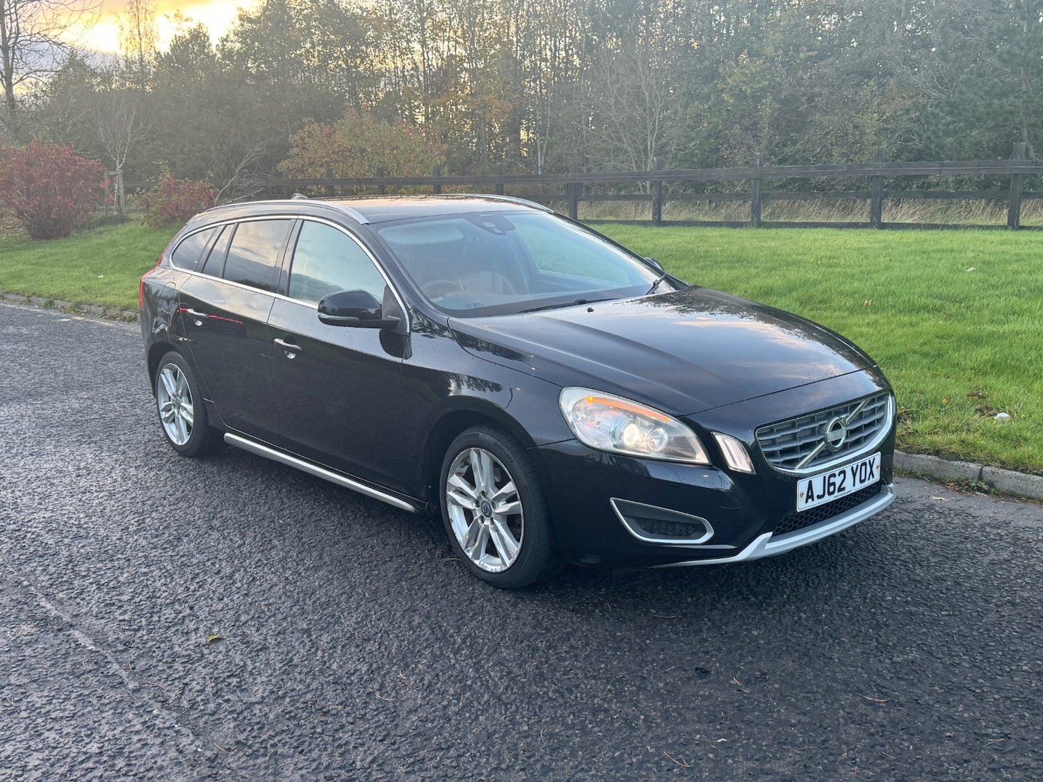 Used Volvo V60 2013 for sale - 76412139: Photo 13