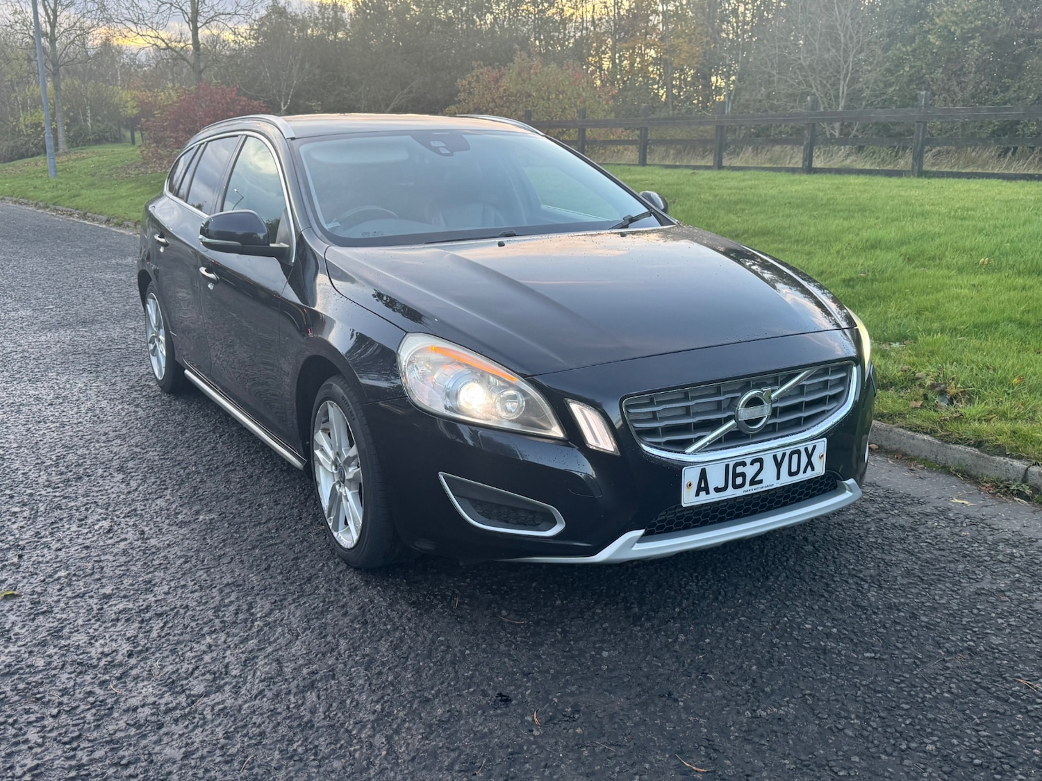 Used Volvo V60 2013 for sale - 76412139: Photo 14