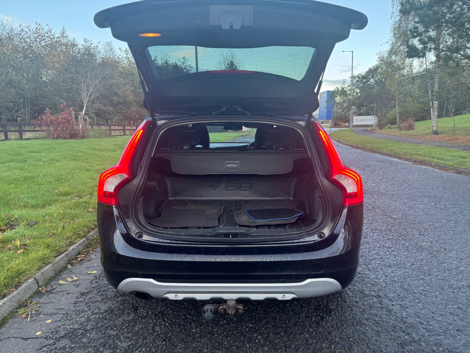 Used Volvo V60 2013 for sale - 76412139: Photo 17