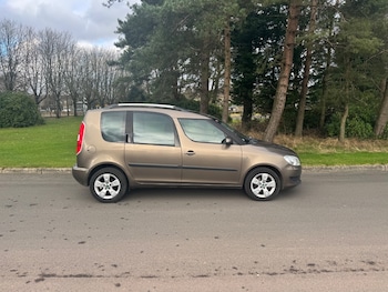 Used Skoda Roomster 2012 for sale - 77569750: Photo