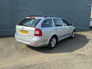 Used Skoda Octavia 2010 for sale - 74537762: Photo