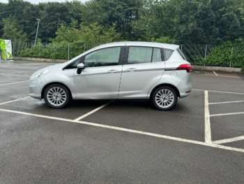 2013 (13) - 1.6 TDCi Titanium 5dr