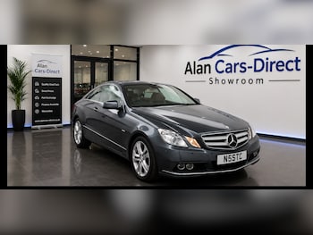 Used Mercedes-Benz E Class 2010 for sale - 78953429: Photo