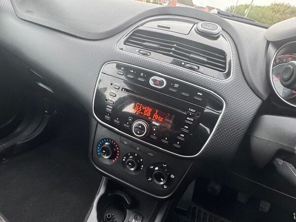 Used Fiat Punto Evo 2011 for sale - 76194779: Photo 10