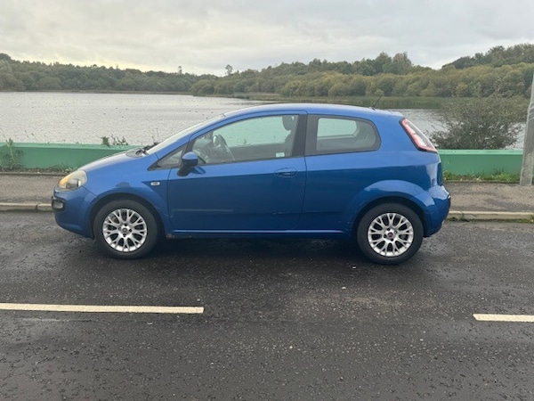 Used Fiat Punto Evo 2011 for sale - 76194779: Photo 4