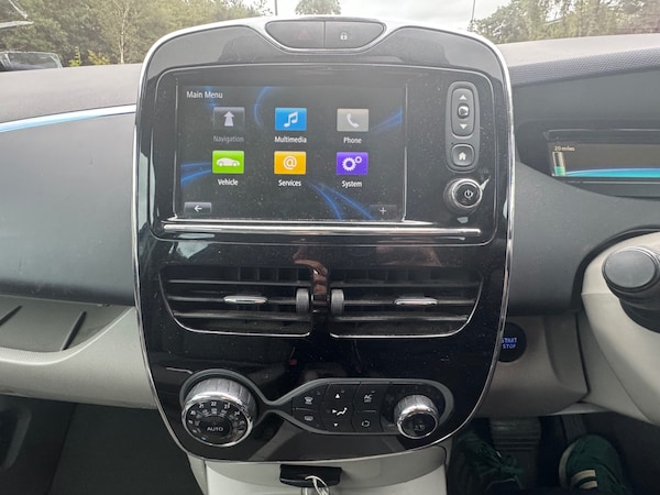 Used Renault Zoe 2013 for sale - 75633151: Photo 7
