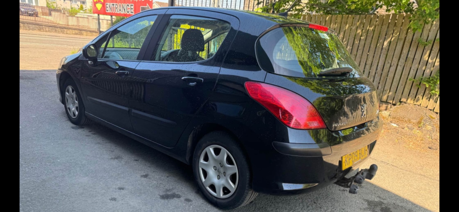 Used Peugeot 308 2009 for sale - 76158075: Photo 10