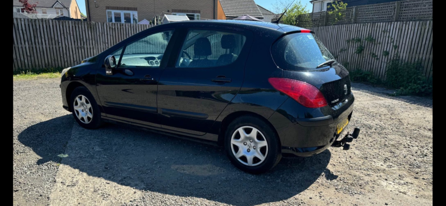 Used Peugeot 308 2009 for sale - 76158075: Photo 14